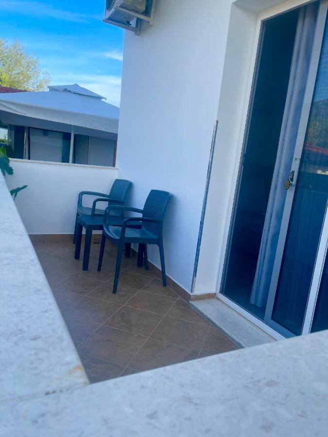 Kred Hotel Орикум Екстериор снимка